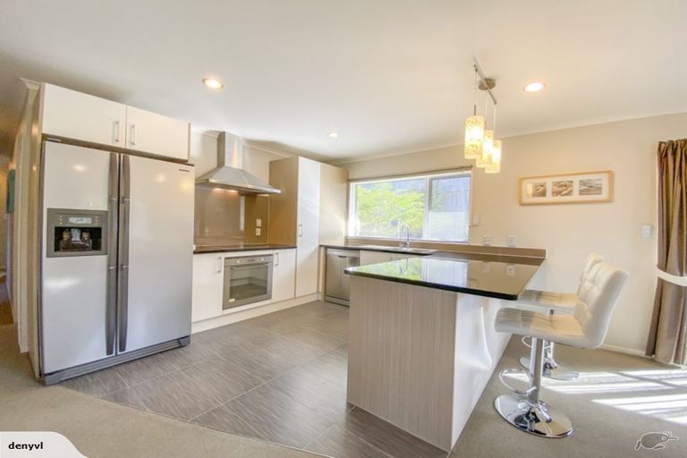 Photo of property in 30 Bradnor Meadows Drive, Swanson, Auckland, 0612