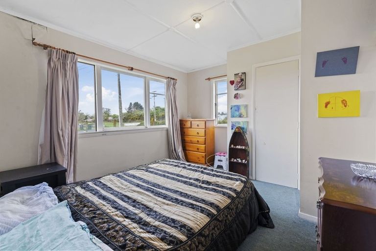 Photo of property in 51 Kawaha Point Road, Fairy Springs, Rotorua, 3015