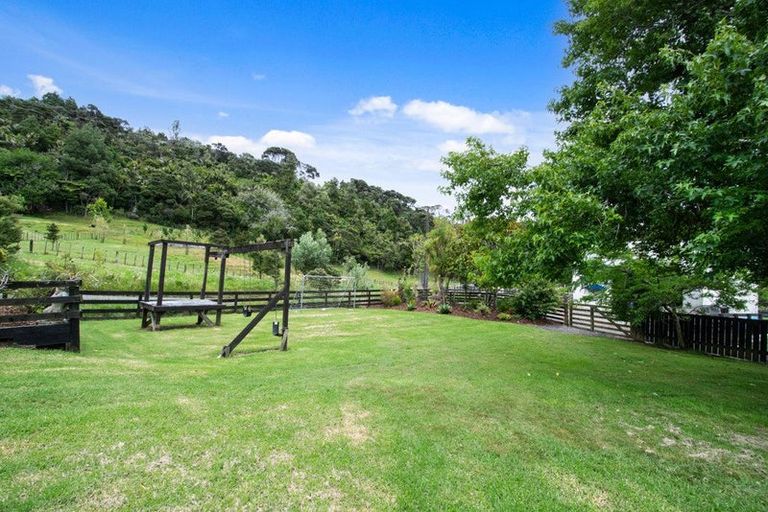 Photo of property in 12 Mildon Road, Waitakere, Auckland, 0782