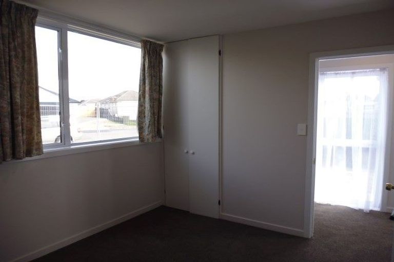 Photo of property in 8 Woodgrove Avenue, North New Brighton, Christchurch, 8083