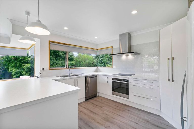 Photo of property in 67 Ayrshire Drive, Grandview Heights, Hamilton, 3200