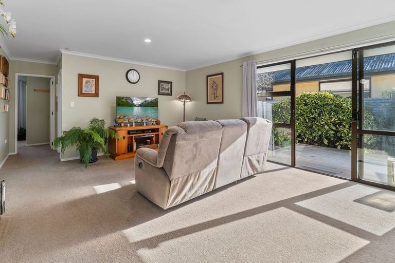 Photo of property in 17d Martin Avenue, Wakefield, 7025