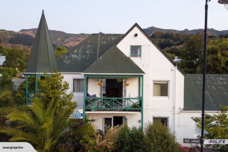 Photo of property in 1 Rue Lavaud, Akaroa, 7520