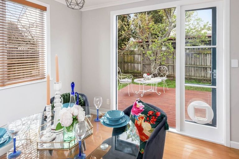 Photo of property in 1/88 Nelson Street, Howick, Auckland, 2014