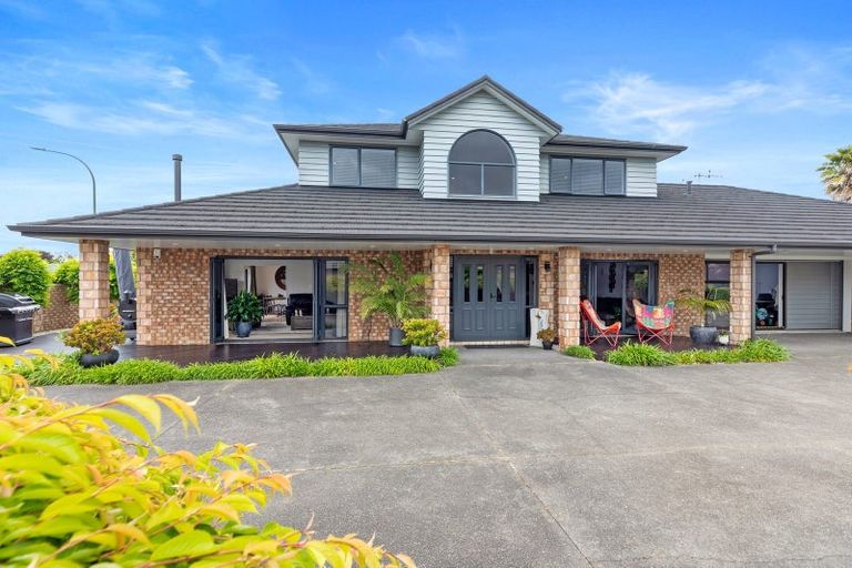 Photo of property in 642 Gloucester Road, Papamoa Beach, Papamoa, 3118