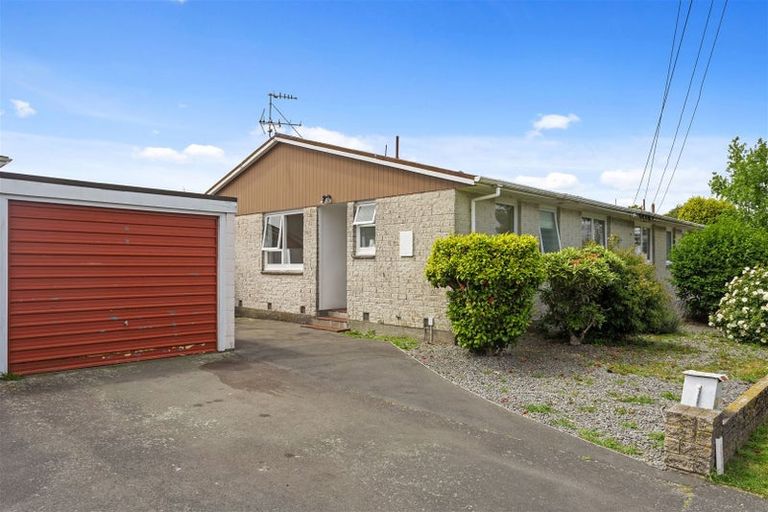 Photo of property in 36 Bowen Street, Upper Riccarton, Christchurch, 8041