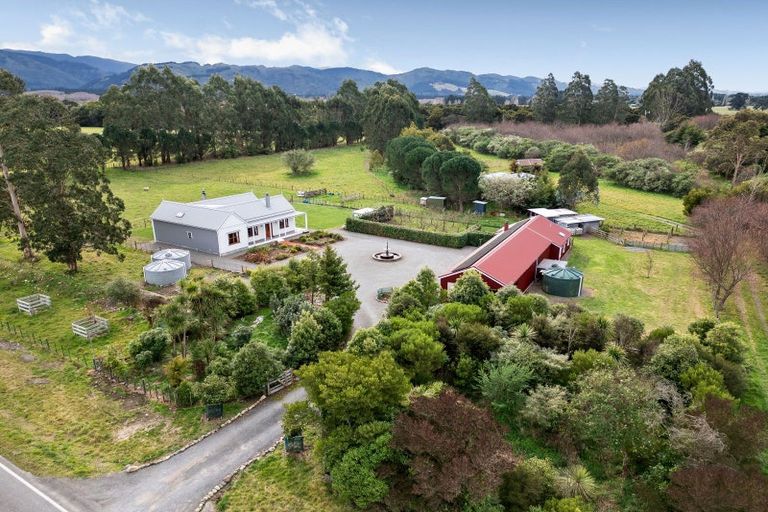 Photo of property in 188 Woodside Road, Woodside, Greytown, 5794