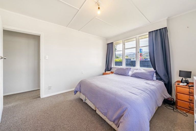 Photo of property in 1055 Fergusson Drive, Clouston Park, Upper Hutt, 5018