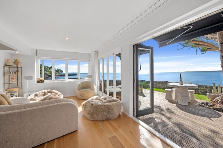 Photo of property in 2/259 Hurstmere Road, Takapuna, Auckland, 0622