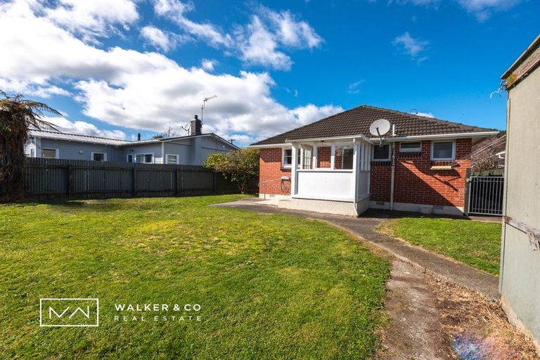 Photo of property in 18 Maclean Street, Wallaceville, Upper Hutt, 5018