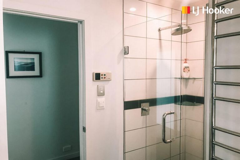 Photo of property in 32 Ravenswood Road, Saint Clair, Dunedin, 9012