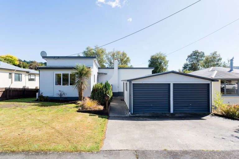Photo of property in 12 Kennedy Road, Fairfield, Dunedin, 9018