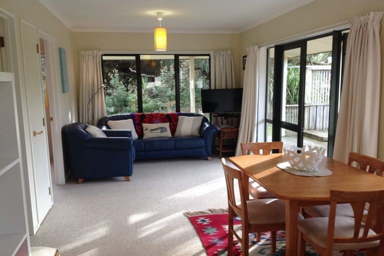 Photo of property in 283 Peka Peka Road, Peka Peka, Waikanae, 5391