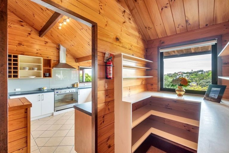 Photo of property in 2/18 Long Bay Drive, Torbay, Auckland, 0630