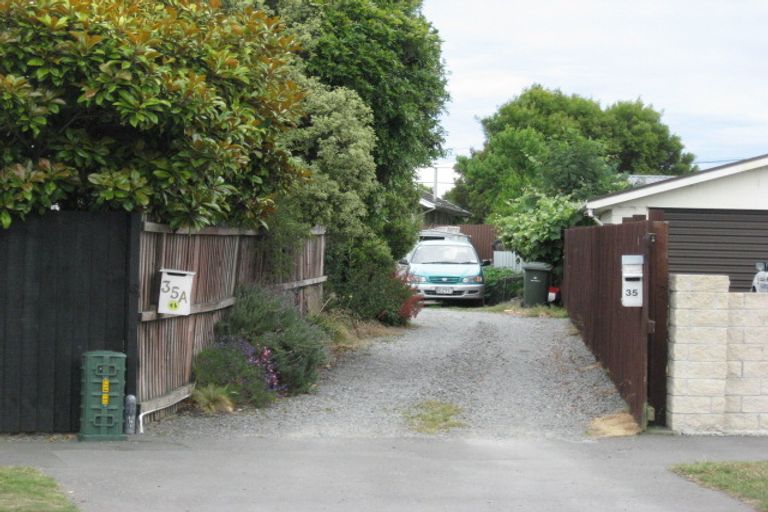 Photo of property in 2/35 Kuaka Crescent, Bromley, Christchurch, 8062