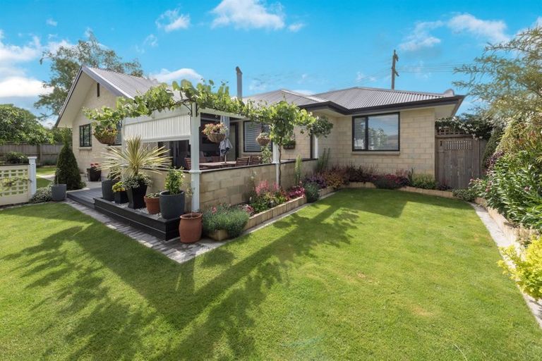 Photo of property in 118 Bowen Street, Rakaia, 7710