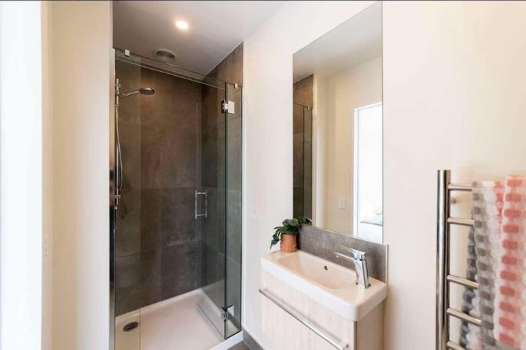 Photo of property in 16b Champion Street, Edgeware, Christchurch, 8013