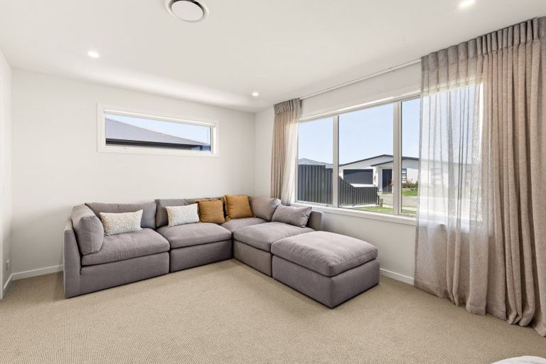 Photo of property in 20 Whangaehu Place, Te Awa, Napier, 4110
