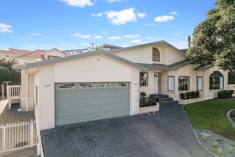 Photo of property in 25 Bannings Way, Hobsonville, Auckland, 0618