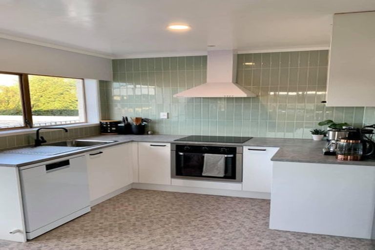 Photo of property in 13 East Street, Papakura, 2110