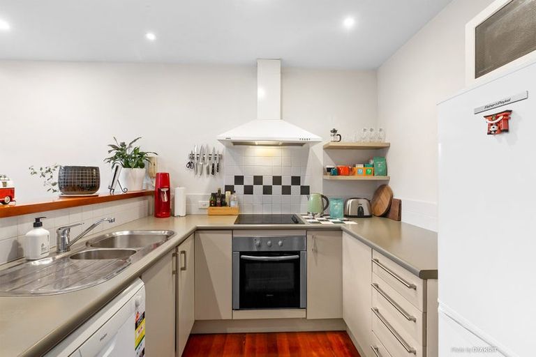 Photo of property in Marion Square Apartments, 24/26 Marion Street, Te Aro, Wellington, 6011