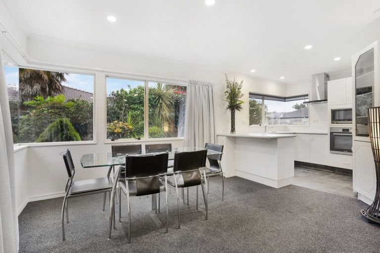 Photo of property in 9 Kalmia Dell, Mount Maunganui, 3116