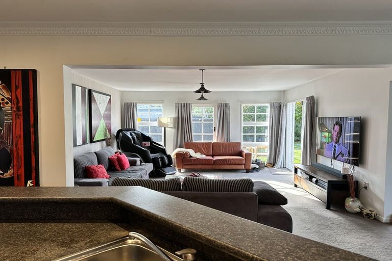 Photo of property in 52 Bristol Street, St Albans, Christchurch, 8014