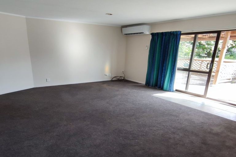 Photo of property in 45 Vine Street, Mangere East, Auckland, 2024