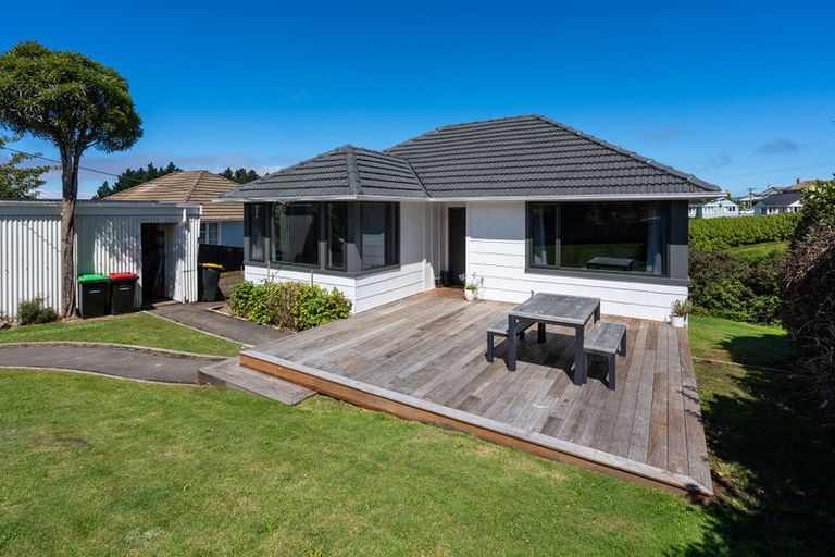 Photo of property in 43 Ashmore Street, Halfway Bush, Dunedin, 9010