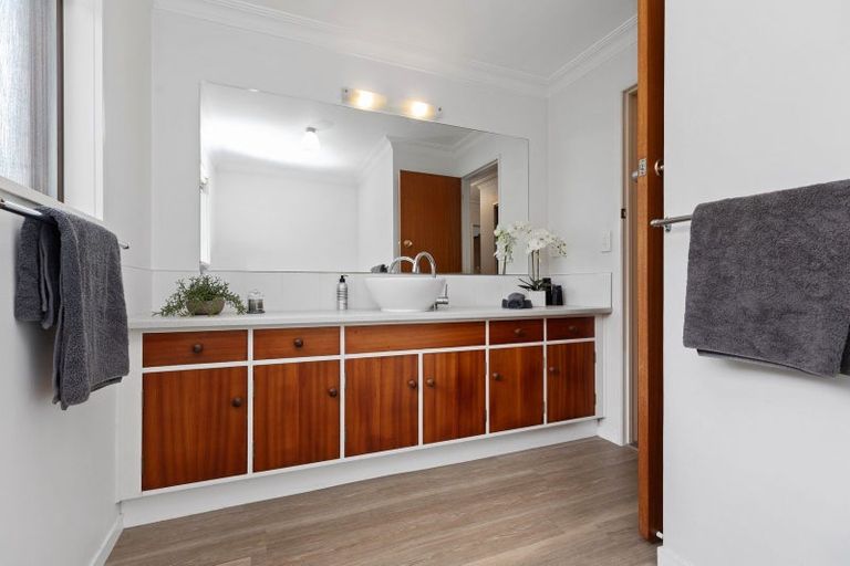 Photo of property in 10a Tutchen Street, Tauranga, 3110