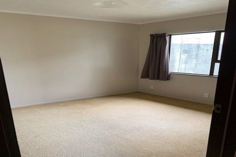 Photo of property in 6a Northwood Close, Woodridge, Wellington, 6037