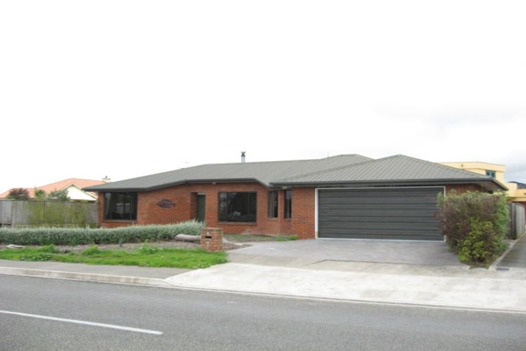 Photo of property in 20 Point Road, Monaco, Nelson, 7011