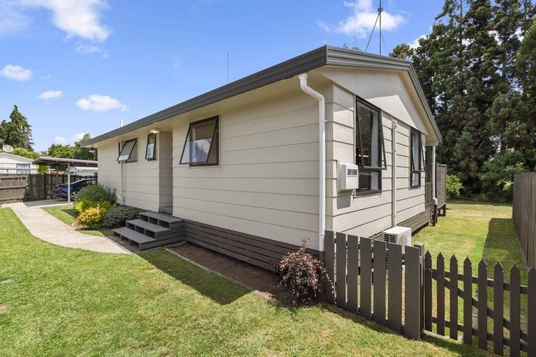 Photo of property in 21b Purcell Place, Melville, Hamilton, 3206