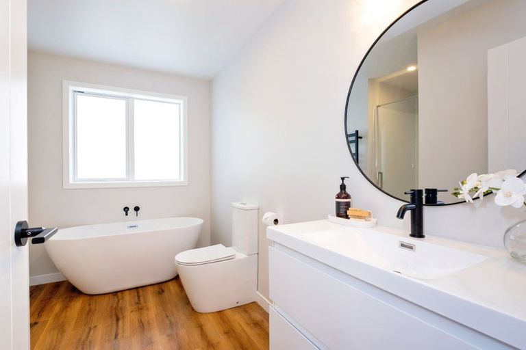 Photo of property in 12 George Yee Place, Taradale, Napier, 4112