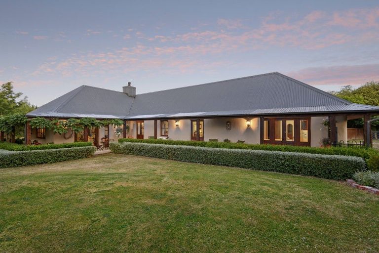 Photo of property in 305 Lawford Road, West Melton, Christchurch, 7676