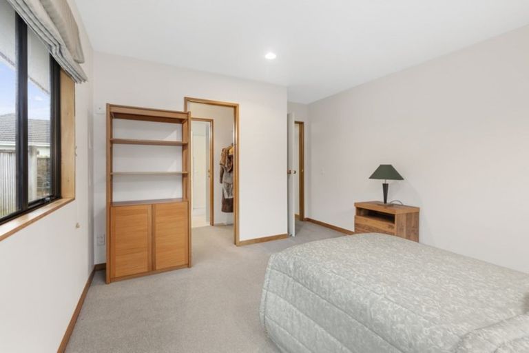 Photo of property in 134 Muritai Road, Eastbourne, Lower Hutt, 5013