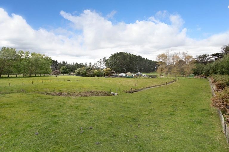 Photo of property in 117 Raumai Road, Bulls, 4894