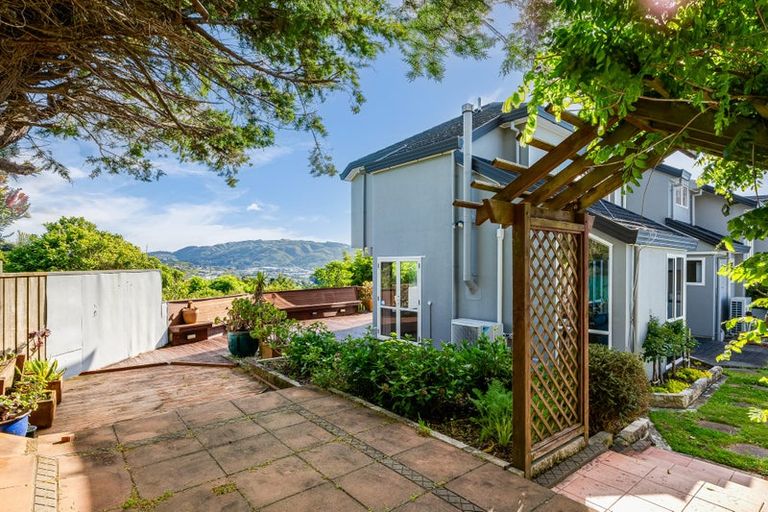 Photo of property in 12 Tombane Terrace, Papakowhai, Porirua, 5024