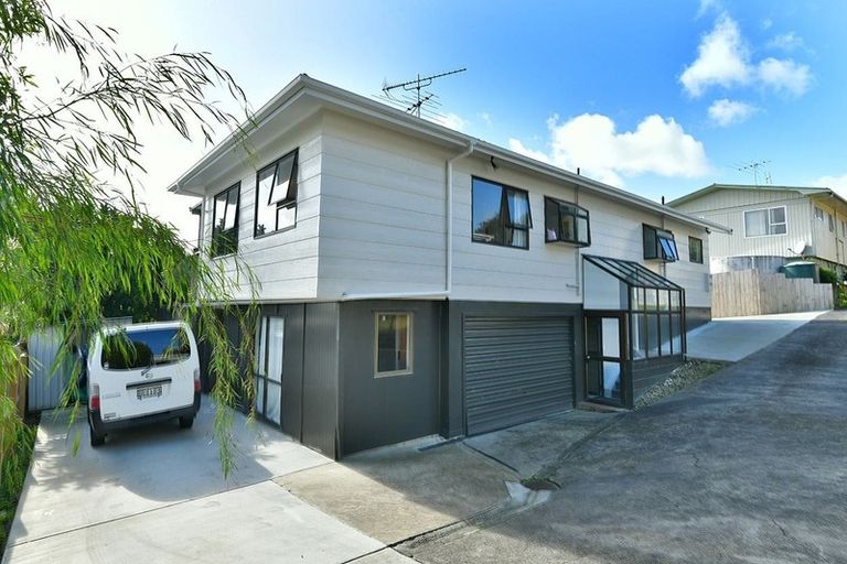 Photo of property in 836 Whangaparaoa Road, Manly, Whangaparaoa, 0930