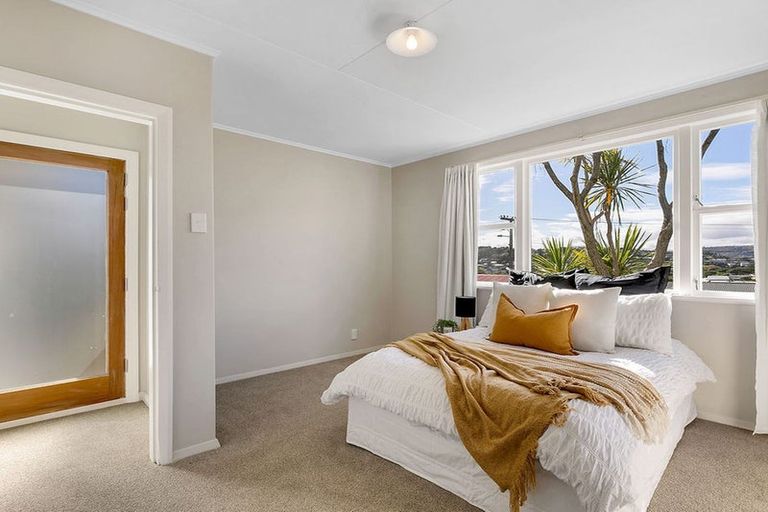 Photo of property in 3 Tuki Street, Titahi Bay, Porirua, 5022