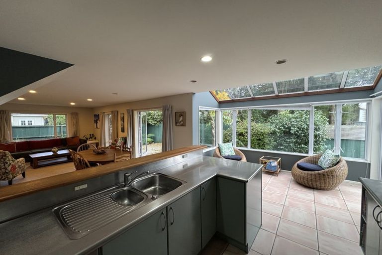 Photo of property in 20 Cashmere Road, Cashmere, Christchurch, 8022