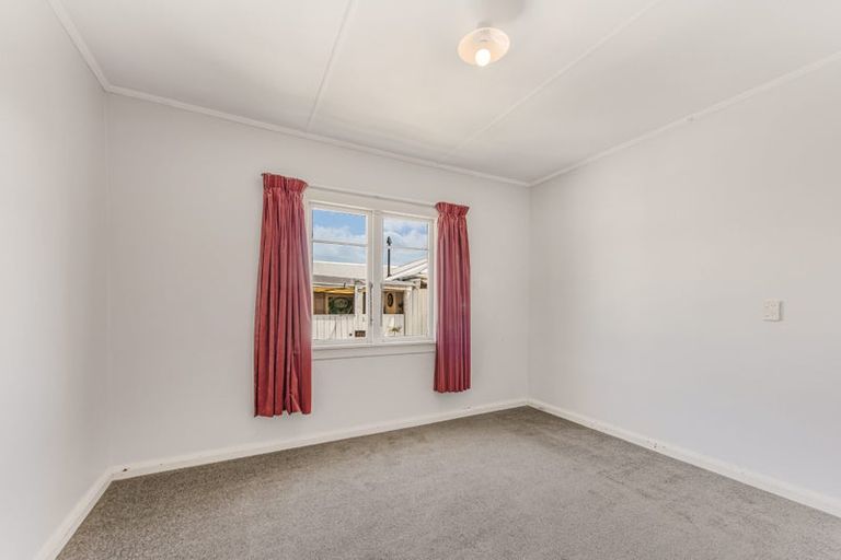 Photo of property in 1/16 Willow Avenue, Stoke, Nelson, 7011