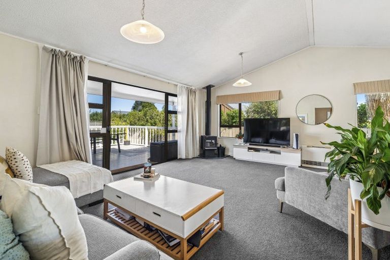 Photo of property in 62 Shepherd Road, Waipahihi, Taupo, 3330