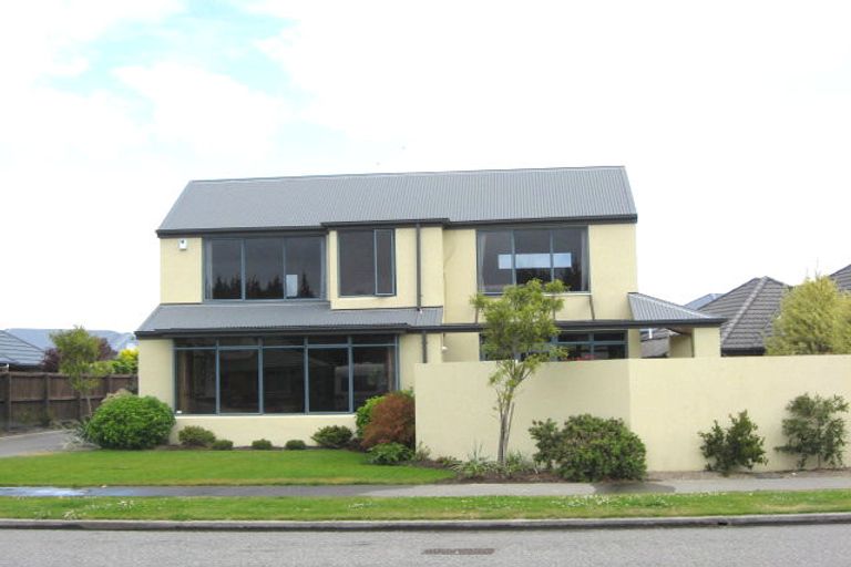 Photo of property in 26 Forest Drive, Parklands, Christchurch, 8083