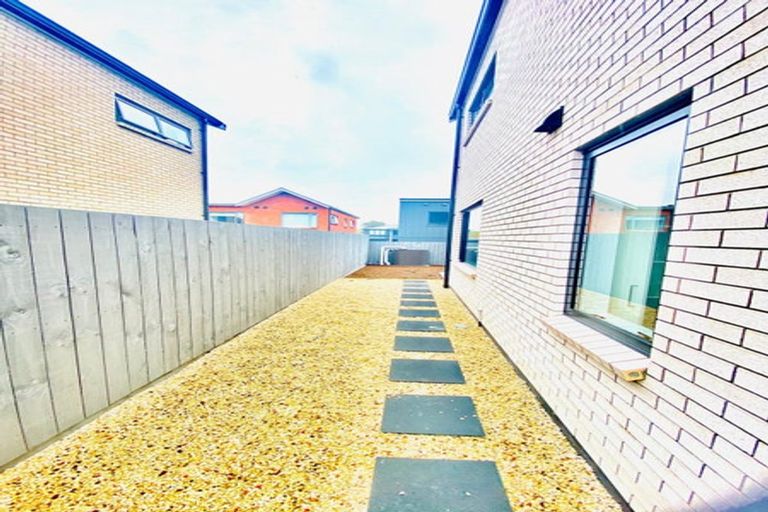 Photo of property in 40 Samuel Marsden Place, Whenuapai, Auckland, 0618