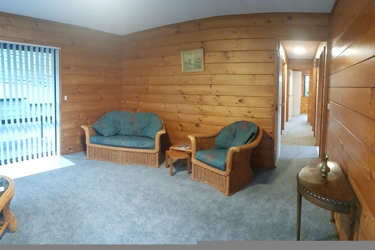 Photo of property in 3/32 Great South Road, Papakura, 2110