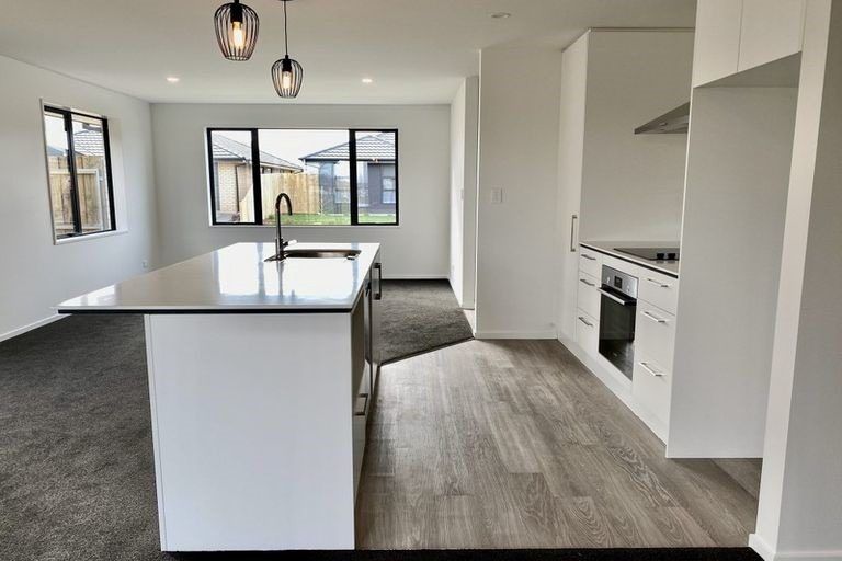 Photo of property in 5 Apple Orchard Lane, Yaldhurst, Christchurch, 8042