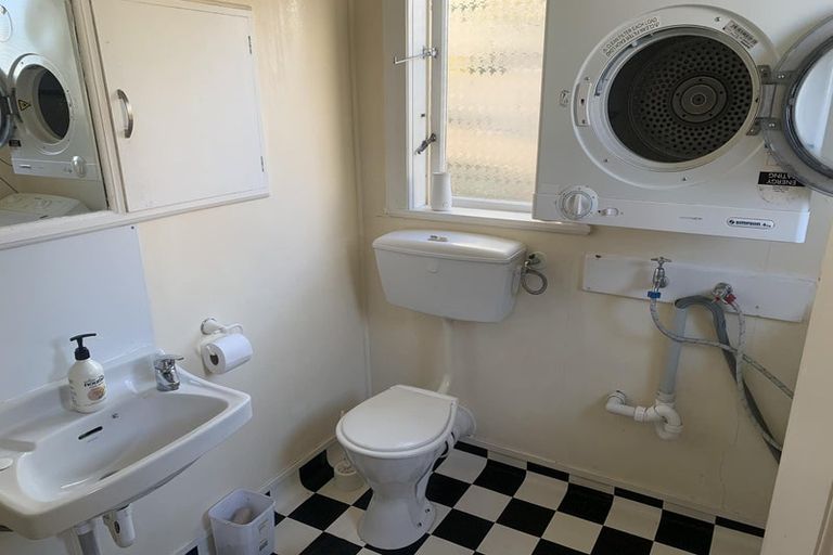 Photo of property in 209 The Terrace, Wellington Central, Wellington, 6011