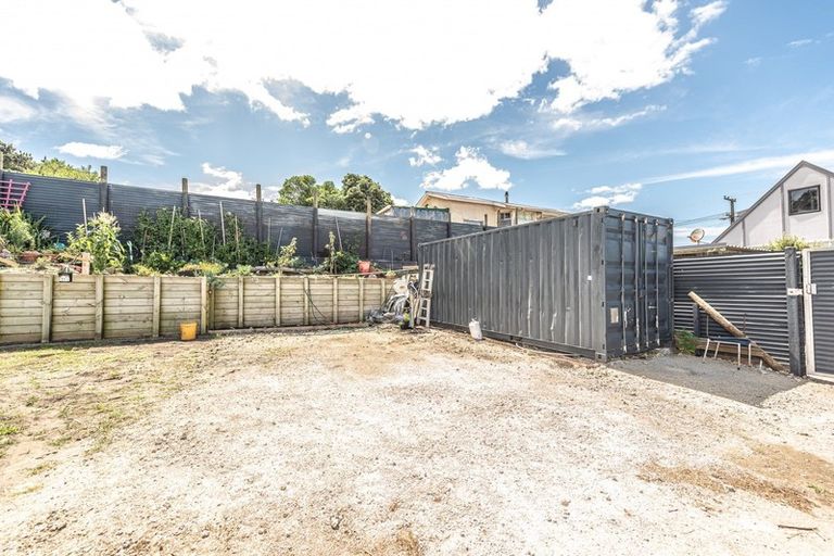 Photo of property in 23a Manuka Street, Castlecliff, Wanganui, 4501