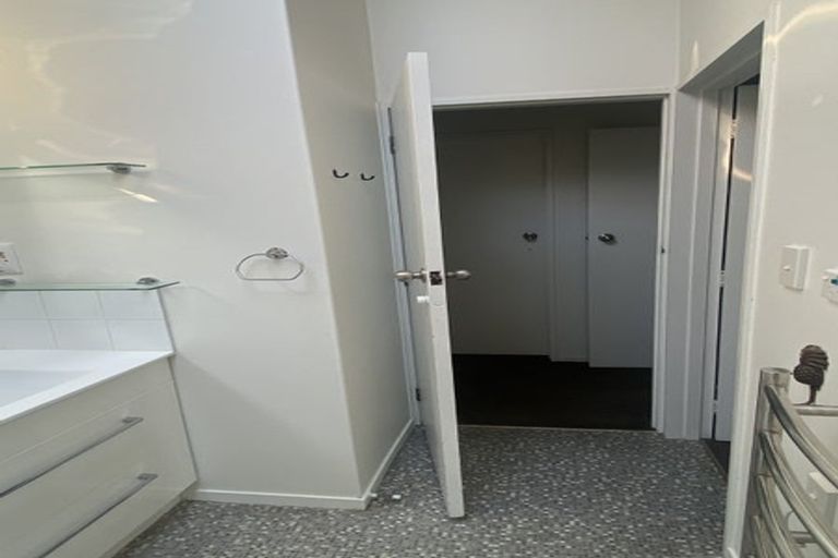 Photo of property in 2/26 Christie Crescent, Havelock North, 4130